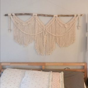 DAHLIA: Macrame Wall Hanging